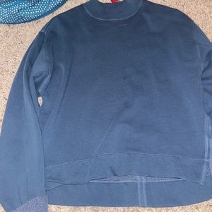 Crew neck